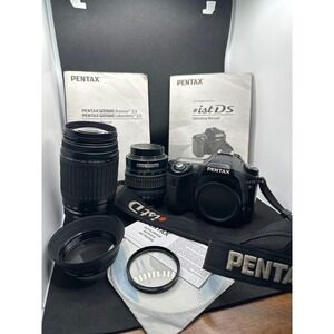 Pentax ist DS Digital SLR Camera with Pentax SMC DA 18-55mm and 75-300mm Lenses